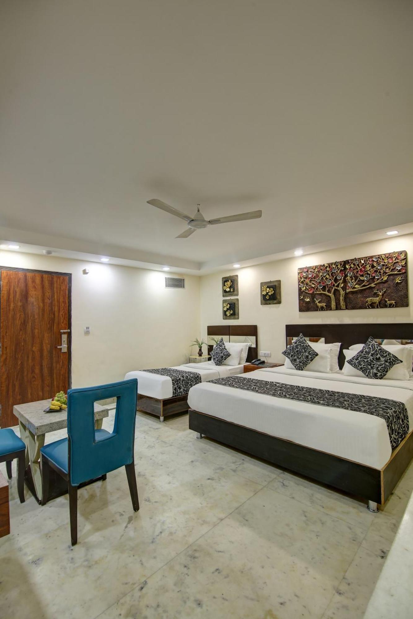 Hotel Neu Villa - Near Connaught Place & New Delhi Railway Station Exterior photo