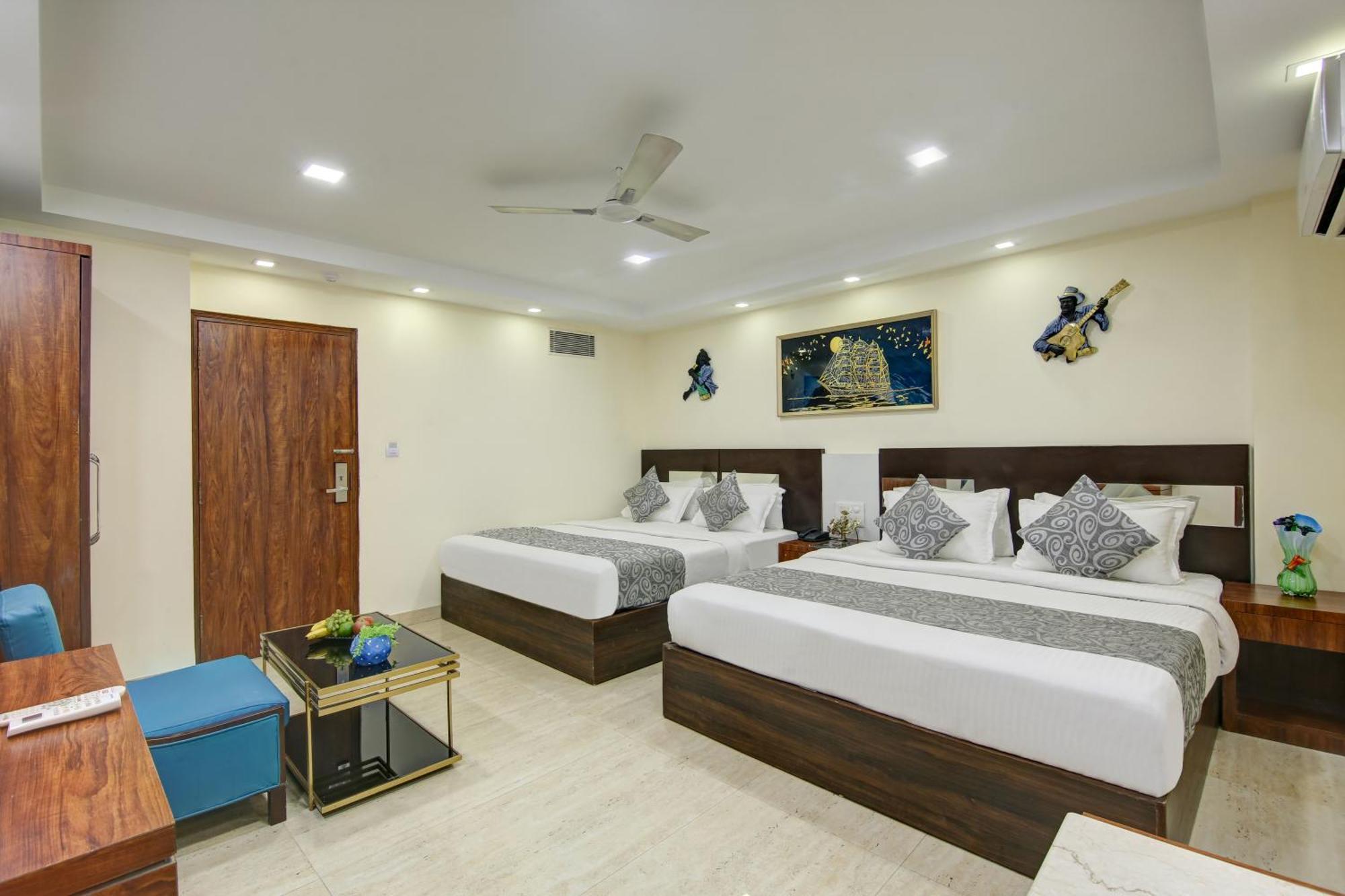Hotel Neu Villa - Near Connaught Place & New Delhi Railway Station Exterior photo
